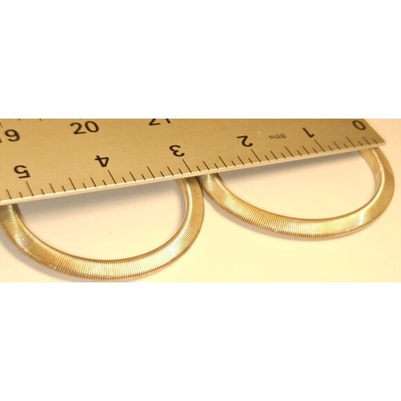 Vintage Bangles Stretch Modernist Gold-Tone Coil Metal Ribbed 80s Jewlery - Picture 5 of 5